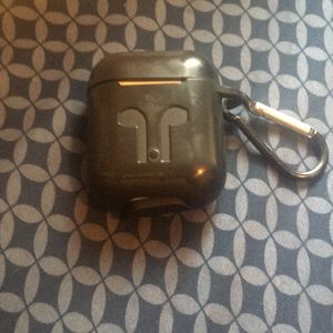 AirPods with charging case & black silicone case